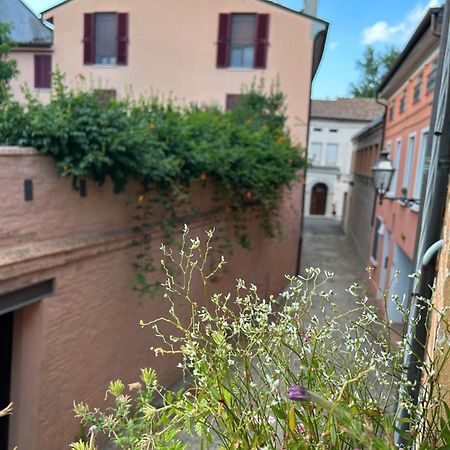 Chez Madame Hotel Ferrara Eksteriør billede