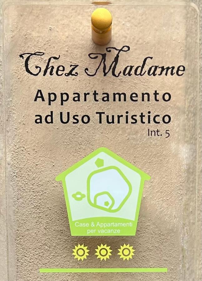 Chez Madame Hotel Ferrara Eksteriør billede
